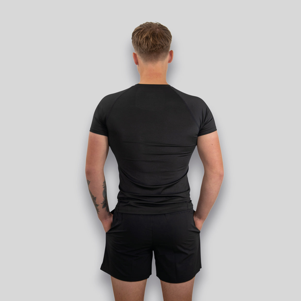 STRK Sportshirt zwart Achteraanzicht